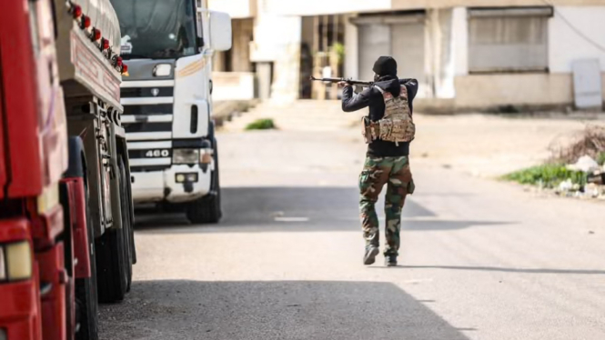 Tentara Suriah mencari pendukung mantan rezim Assad di Latakia, Suriah