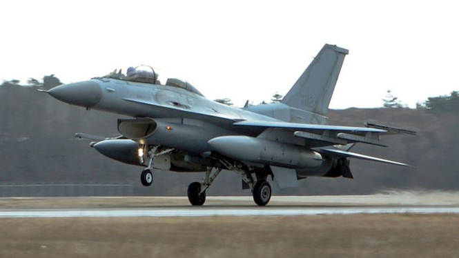 Jet tempur Korea Selatan KF-16