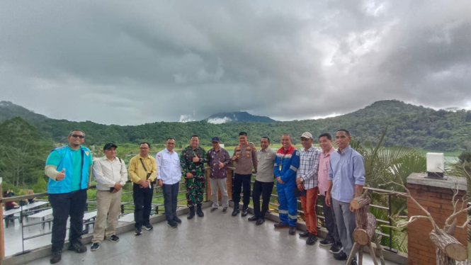 Rombongan Bupati Hery Nabit pimpin studi banding geotermal ke Tomohon Sulut