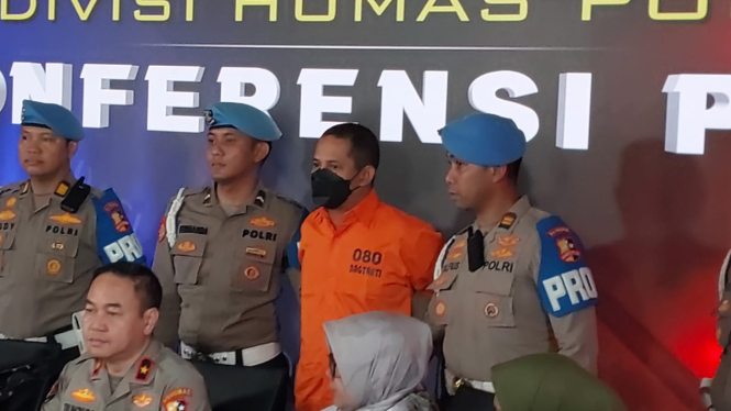 Eks Kapolres Ngada AKBP Fajar Widyadharma Lukman ditetapkan sebagai tersangka