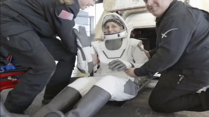 Astronot NASA Suni Williams yang hilang di Luar angkasa mendarat di bumi