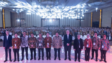 Diskusi Panel Mengoptimalkan UMKM: Kunci Pertumbuhan Ekonomi Indonesia