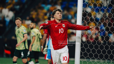 Penyerang Timnas Indonesia, Ole Romeny cetak gol ke gawang Australia