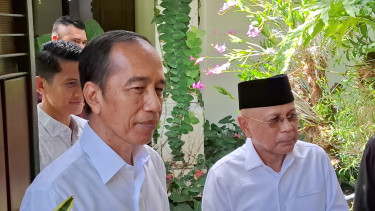 Jokowi tanggapi pernyataan Puan Maharani.