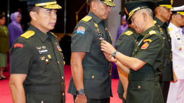 VIVA Militer: Mayjen TNI Kristomei dilantik jadi Kapuspen TNI