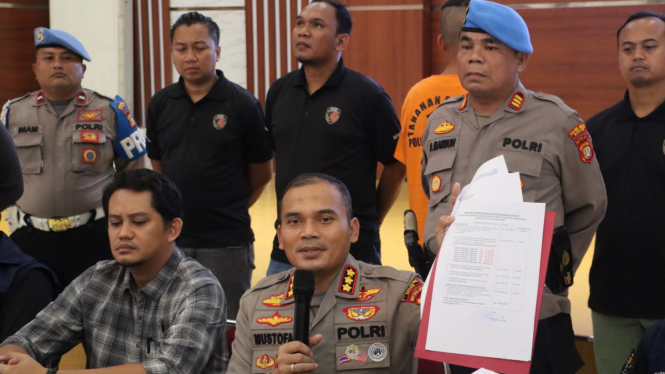 Istimewa