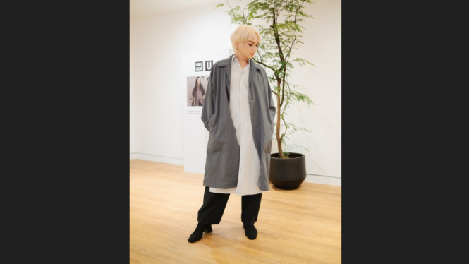 Gaya baju bertumpuk ala Uniqlo