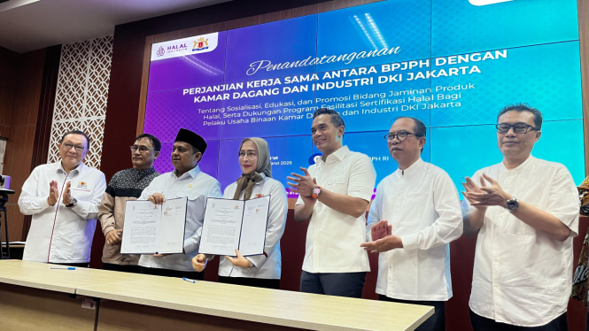 Penandatanganan MoU Kamar Dagang dan Industri (Kadin) DKI Jakarta dan Badan Penyelenggara Jaminan Produk Halal (BPJPH)