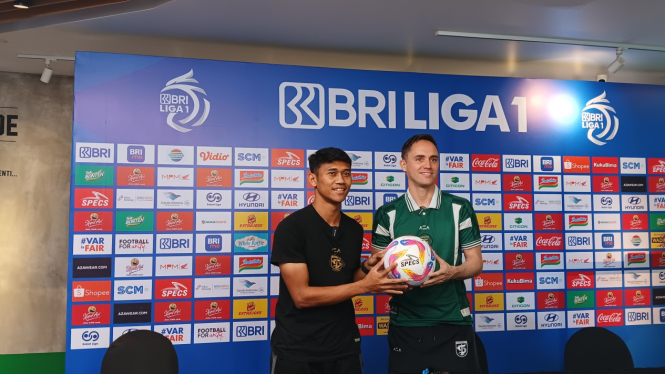 Pelatih Persebaya Paul Munster