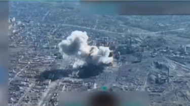 VIVA Militer: Serangan udara militer Ukraina di kota Toretsk