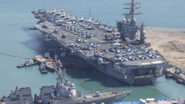 VIVA Militer: Kapal induk nuklir USS Nimitz (CVN-68)