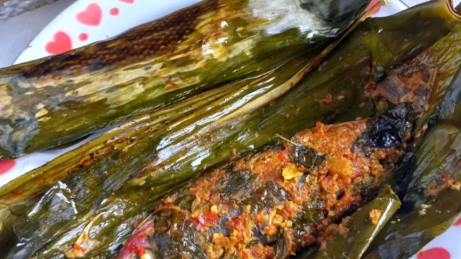 Pepes Ikan 