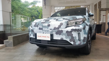 Mobil listrik Seres E3