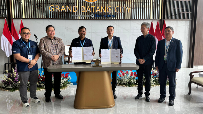 MoU antara Kawasan Ekonomi Khusus (KEK) Industropolis Batang dengan China State Construction Engineering Corporation (CSCEC) disaksikan Menko Perekonomian Airlangga Hartarto [Humas KEK Industropolis Batang]