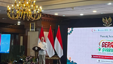Ketua Dewan Komisioner Otoritas Jasa Keuangan (OJK) Mahendra Siregar