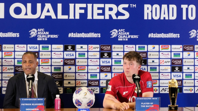 Patrick Kluivert dan Ole Romeny