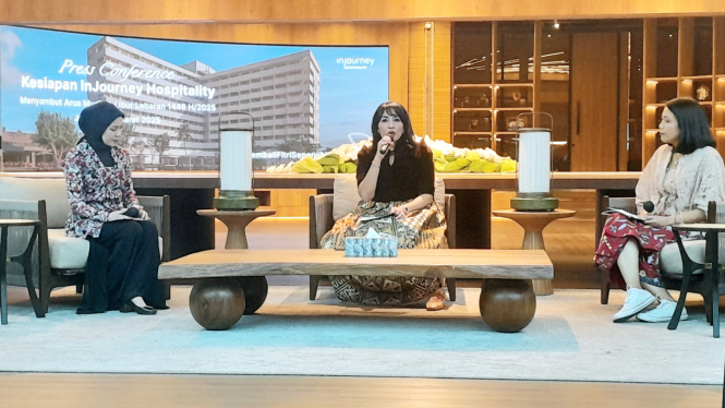 Direktur Utama InJourney Hospitality, Christine Hutabarat, dalam konferensi pers di kantor InJourney, Sarinah Thamrin, Jakarta Pusat, Rabu, 26 Maret 2025