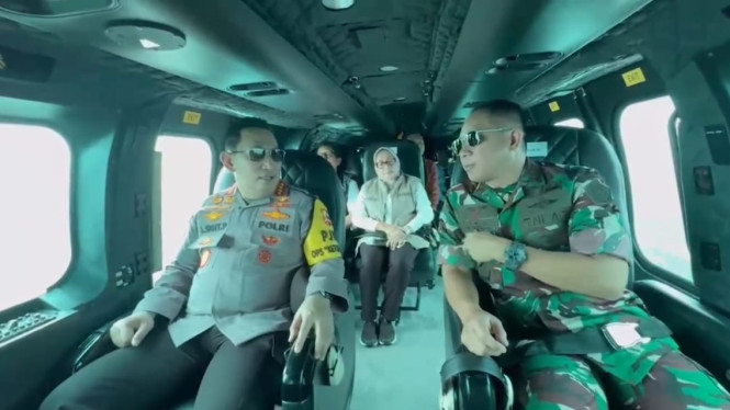 Kapolri, Panglima Menko PMK Tinjau Udara Pantau Mudik (dokumentasi: istimewa)
