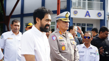 Gubernur Aceh Muzakir Manaf dan Dirlantas Polda Aceh Kombes M Iqbal Alqudusy