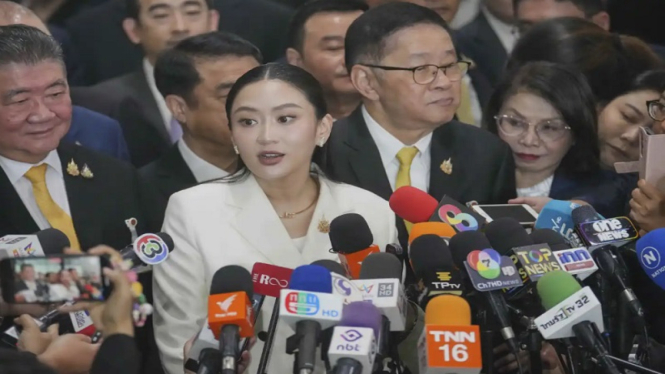 Perdana Menteri Thailand Paetongtarn Shinawatra