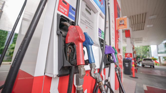 Pertamina Patra Niaga menurunkan harga BBM pada saat Lebaran