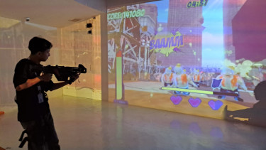 Salah satu wahana Zombie Fort Sengkaling 