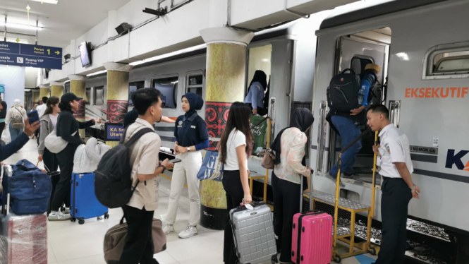 Aktivitas penumpang di Stasiun Medan.(dok KAI Sumut)