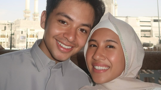 Angga Yunanda dan Shenina Cinnamon.