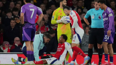 Bek Arsenal, Gabriel Magalhaes mengalami cedera
