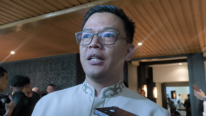 Menteri Luar Negeri (Menlu), Sugiono di kawasan Widya Chandra, Jakarta Selatan, Rabu, 2 April 2025