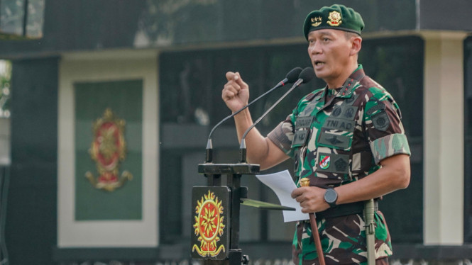 VIVA Militer: Pangkostrad Letjen TNI Mohammad Fadjar