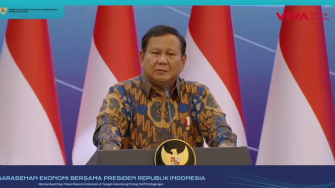 Presiden RI Prabowo Subianto di Sarasehan Ekonomi bersama Presiden Republik Indonesia yang digelar Kemenko Perekonomian di Menara Mandiri.