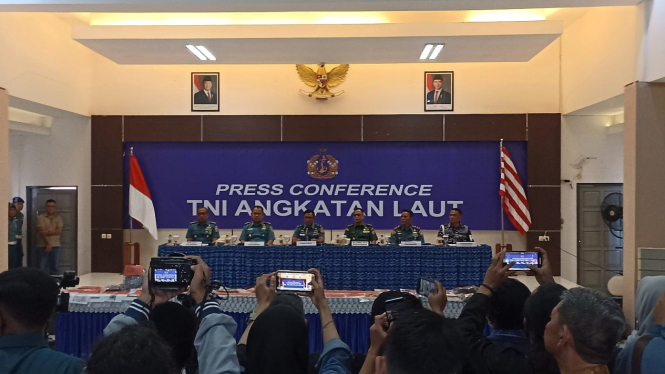 Konferensi pers oleh TNI AL di Banjarmasin, terkait kasus pembunuhan berencana jurnalis media online Juwita - Foto Dok Muhammad Faidurrahman