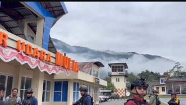 Satgas Damai Cartenz saat melakukan pengamanan di Kabupaten Puncak Jaya