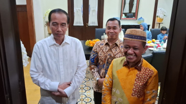 Ketua Umum Partai Golkar Bahlil Lahadalia dan Jokowi usai silaturahmi Lebaran.