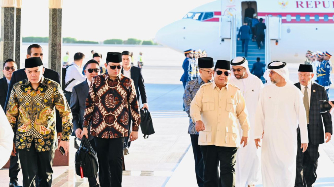 Presiden Prabowo Tiba di Abu Dhabi