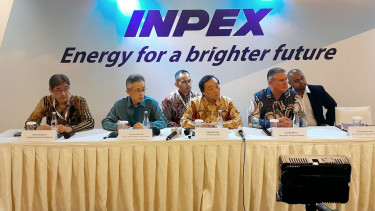 Jajaran petinggi Inpex Masela Ltd., dalam konferensi pers di kawasan Senayan, Jakarta Pusat, Rabu, 9 April 2025