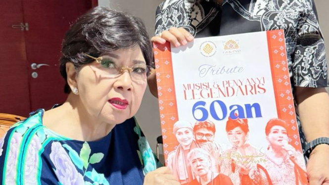 Penyanyi senior Titiek Puspa.