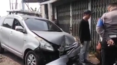 Jasad Bayi Ditemukan dalam Mobil yang Alami Kecelakaan di Karawang