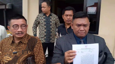 Tim Pengacara Bupati Tasikmalaya melaporkan Wakil Bupati Cecep Nurul ke Polisi