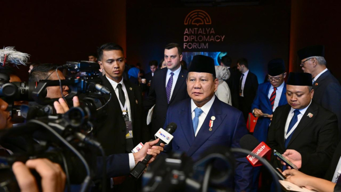 Presiden RI Prabowo Subianto usai menghadiri Antalya Diplomacy Forum (ADF) di Antalya, Turkiye (sumber foto: Muchlis Jr - Biro Pers Sekretariat Presiden)