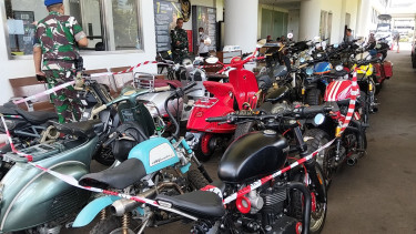 Kejagung menyita barang bukti kasus korupsi suap hakim