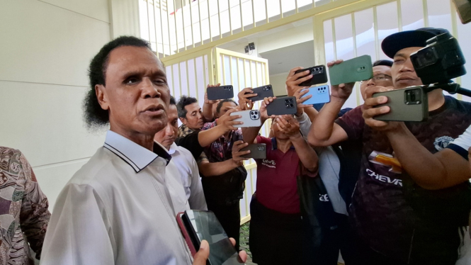 Ketua Umum DPP GRIB Jaya Hercules Rorasio de Mashal usai sowan Jokowi di Solo.