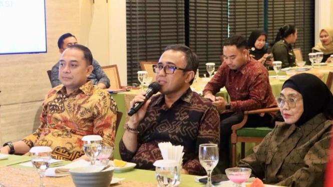 Walikota Jaya Negara dalam kesempatan menghadiri Rakor Dewan Pengurus dan Ketua 