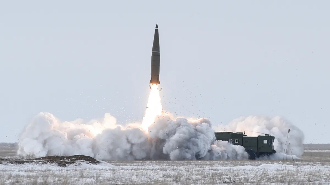 VIVA Militer: Rudal balistik nuklir 9K720 Iskander-M militer Rusia