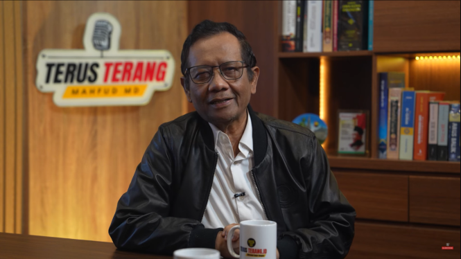 Mahfud MD Komentari Polemik Ijazah Jokowi