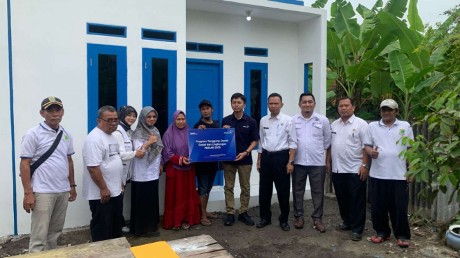 PERURI resmikan rumah layak huni