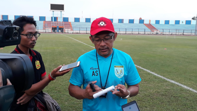 Pelatih Persela Aji Santoso