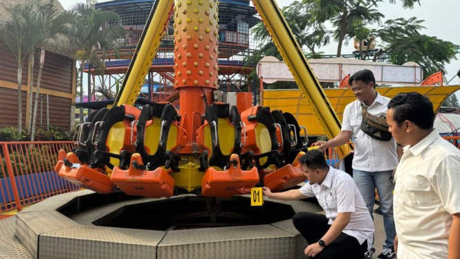 Polres Batu melakukan pendalaman di wahana Pendulum Jatim Park