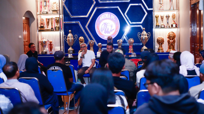 Pertemuan antara manajemen Arema FC dan keluarga korban tragedi